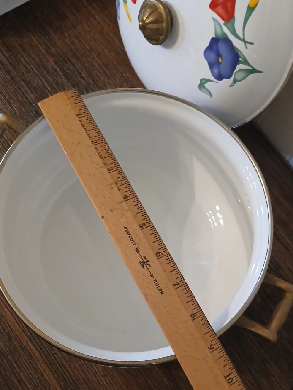 Vintage Regency Club Enamelware Pot &Lid Floral Print Brass Handles